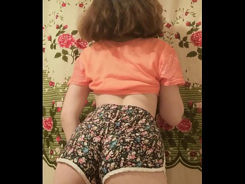 ❤️ Sexy young babe stripping off her shorts on camera Super porn at porn en-us.kassa-standupbar.ru ❤