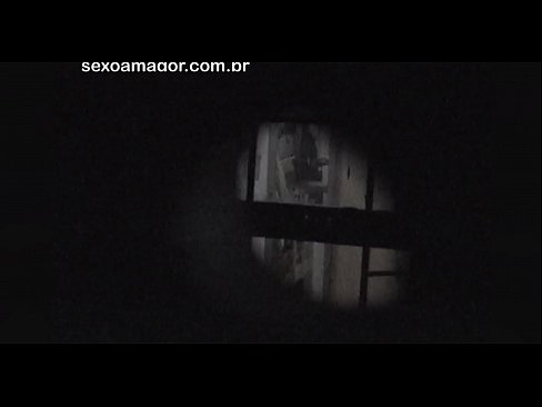 ❤️ Blondie gets secretly videotaped by a neighborhood voyeur hidden behind hollow bricks Super porn at porn en-us.kassa-standupbar.ru ❤