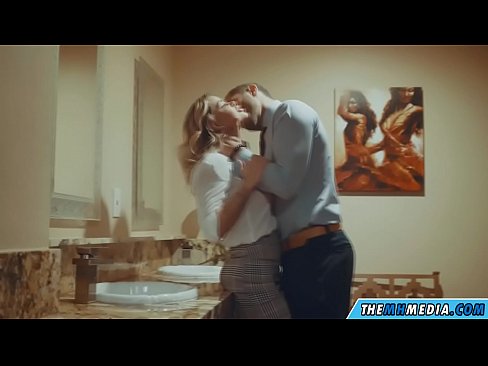 ❤️ When a busty blonde seduces you in a public restroom Super porn at porn en-us.kassa-standupbar.ru ❤